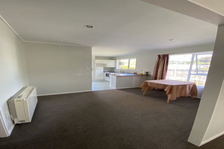 Photo of property in 36a Chamberlain Road, Karori, Wellington, 6012