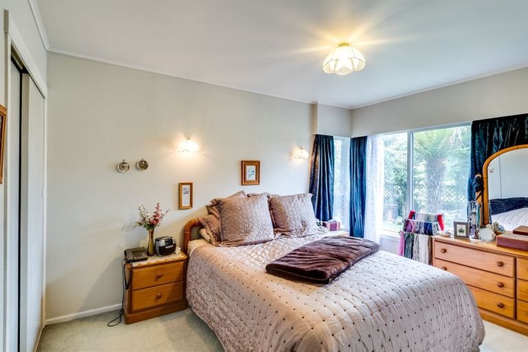 Photo of property in 24 Oriel Place, Pirimai, Napier, 4112