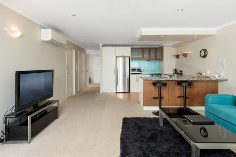 Photo of property in 102/178 Marine Parade, Mount Maunganui, 3116