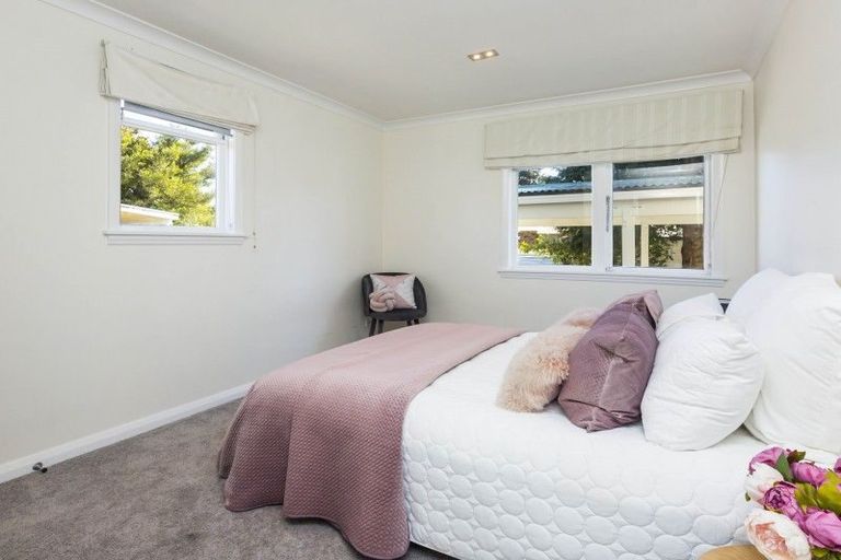 Photo of property in 30a Ranfurly Street, Trentham, Upper Hutt, 5018