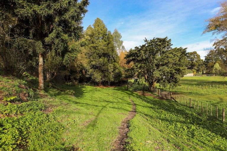 Photo of property in 12 Blair Road, Taumarunui, 3992