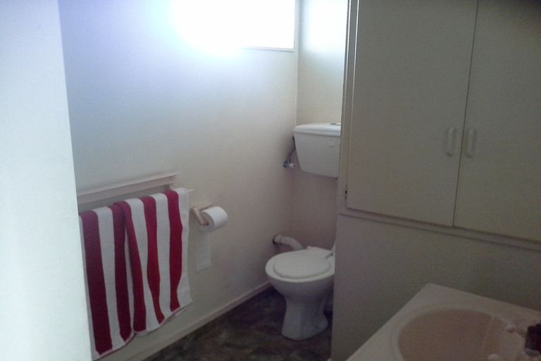 Photo of property in 52b Royal Terrace, Dunedin Central, Dunedin, 9016