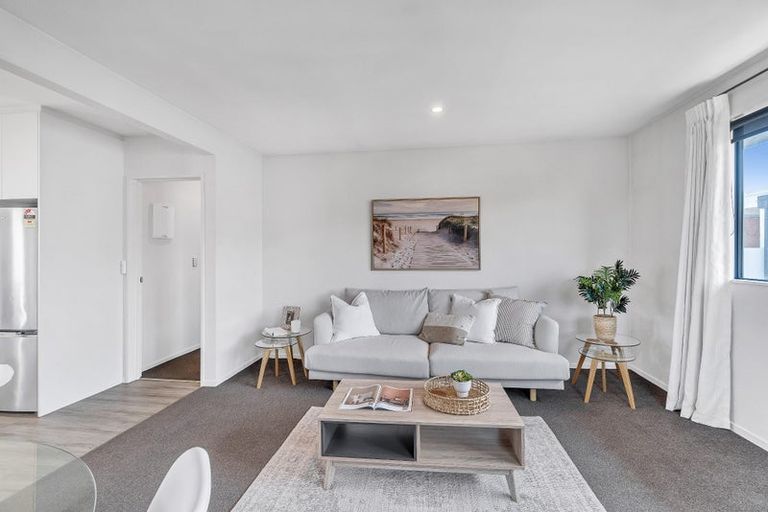 Photo of property in 12/22 Springfield Road, St Albans, Christchurch, 8014