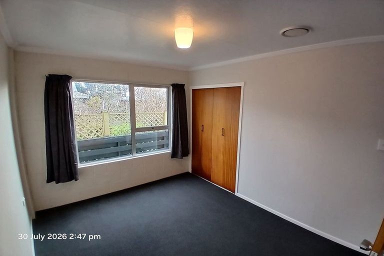 Photo of property in 5a Rennell Street, Frankleigh Park, New Plymouth, 4310