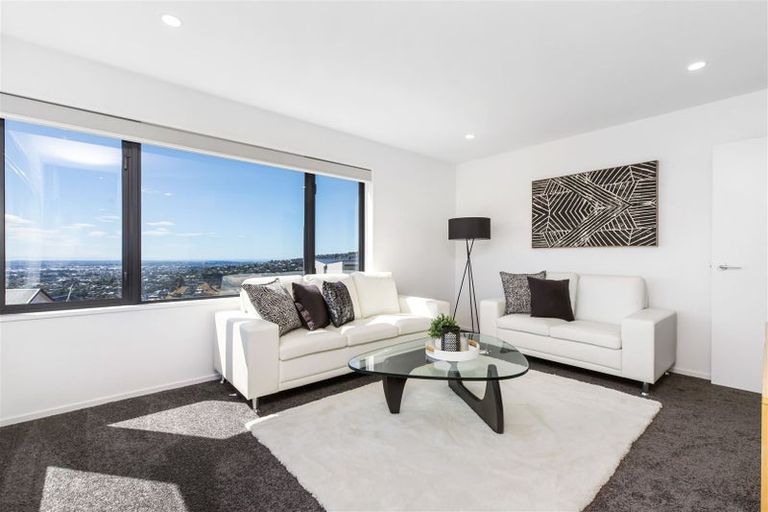 Photo of property in 34 Hawkshead Way, Westmorland, Christchurch, 8025