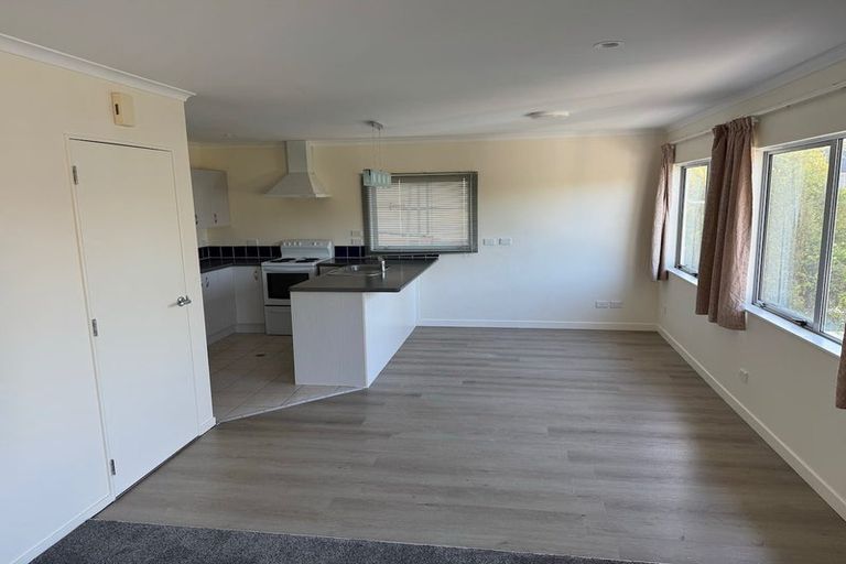 Photo of property in 33a Mexted Crescent, Ranui, Porirua, 5024