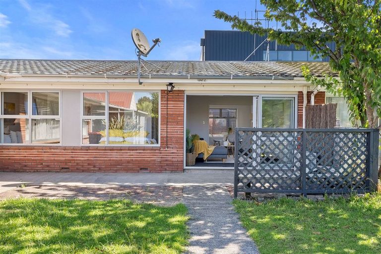 Photo of property in 2/748 Cameron Road, Tauranga South, Tauranga, 3112