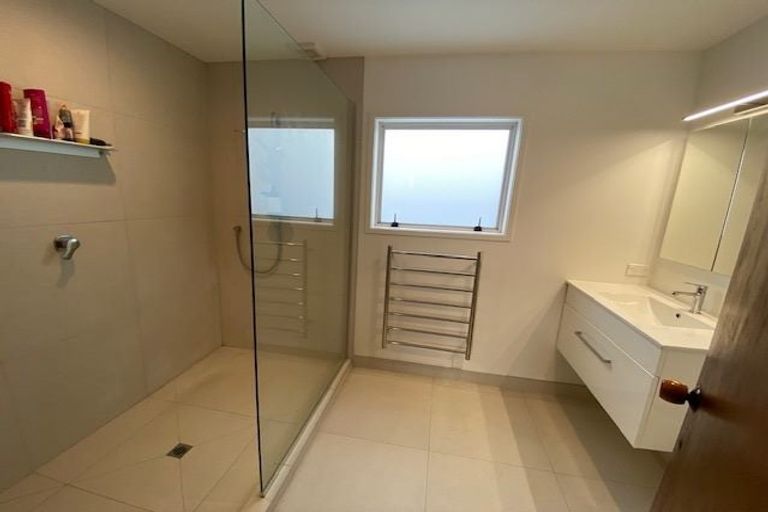 Photo of property in 35 Redwing Street, Browns Bay, Auckland, 0630