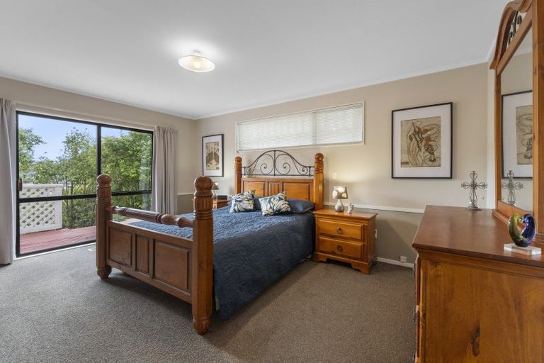 Photo of property in 8 Eclipse Lane, Whitby, Porirua, 5024