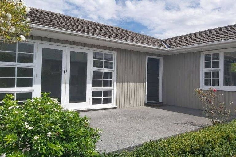 Photo of property in 39 Carruthers Street, Ilam, Christchurch, 8041