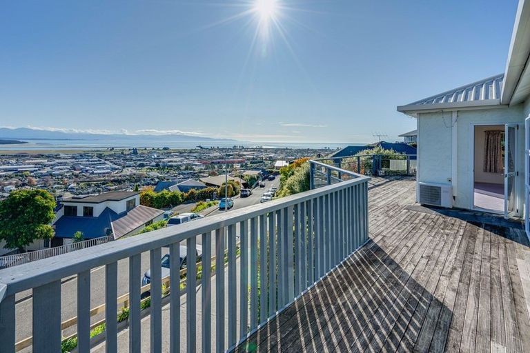 Photo of property in 52 Coster Street, Enner Glynn, Nelson, 7011