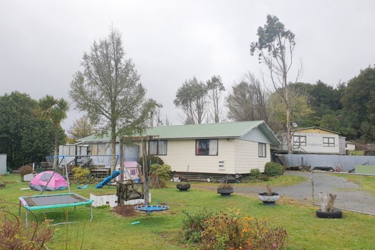 Photo of property in 22 Patetere Street, Mamaku, 3020