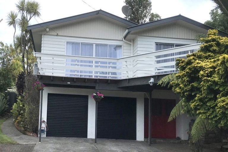 Photo of property in 134g Huatoki Street, Frankleigh Park, New Plymouth, 4310