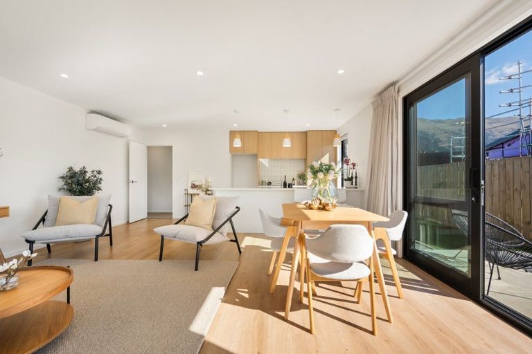 Photo of property in 181 Burdon Loop, Lake Hawea, 9382