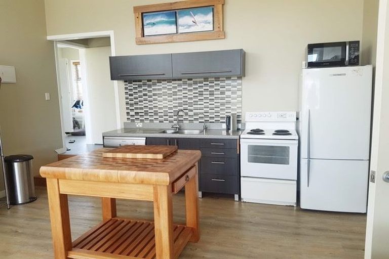 Photo of property in 22 Pacific Place, Whitianga, 3510