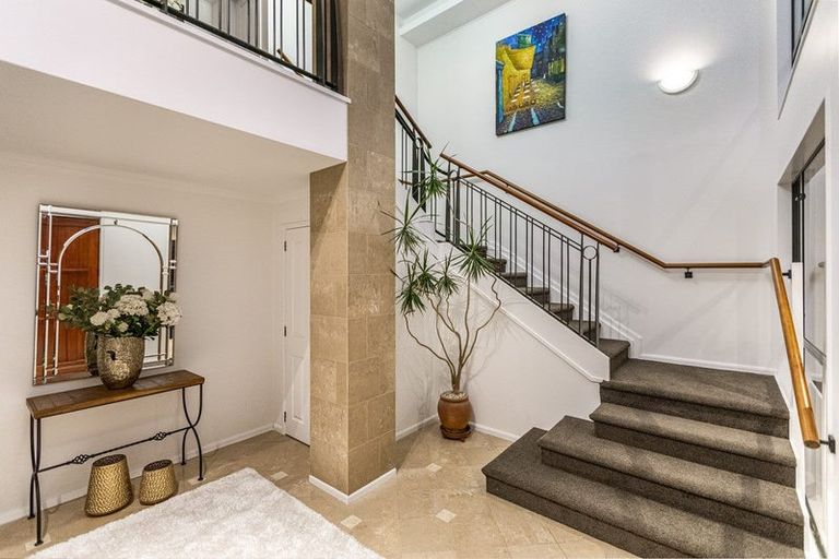 Photo of property in 9 Tiffany Close, Totara Park, Auckland, 2019