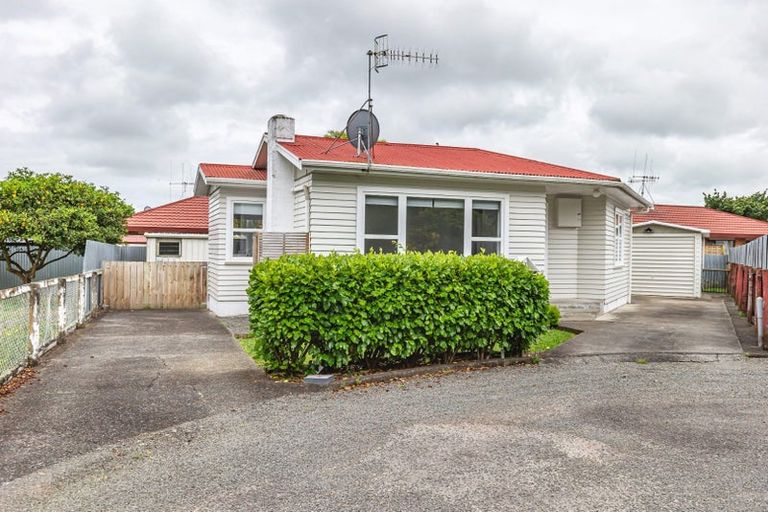 Photo of property in 3 Huia Place, Levin, 5510