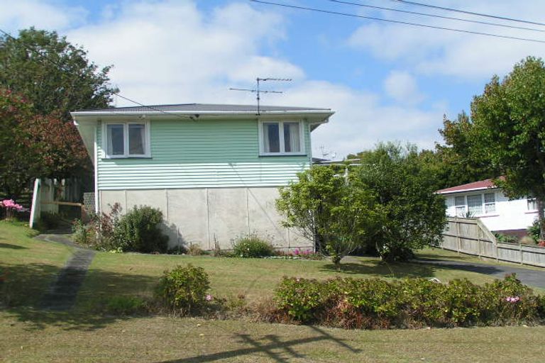 Photo of property in 36 Bond Crescent, Forrest Hill, Auckland, 0620