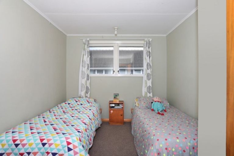 Photo of property in 18 Gordon Crescent, Marton, 4710