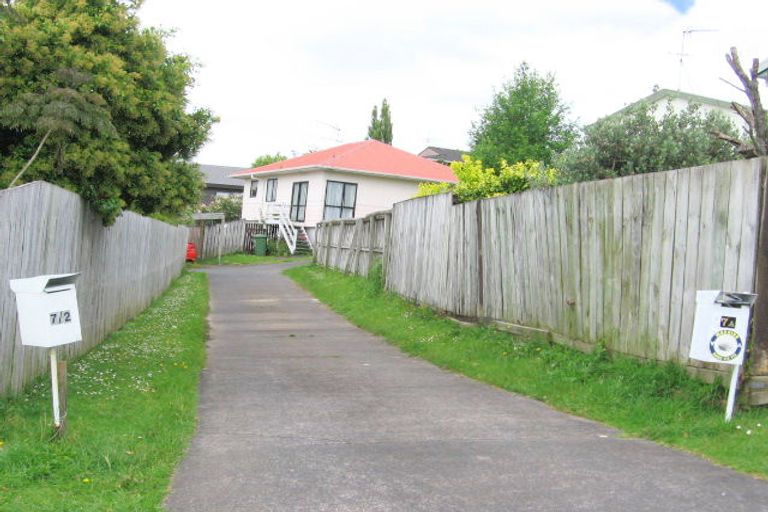 Photo of property in 1/7 Maywood Crescent, Glen Eden, Auckland, 0602