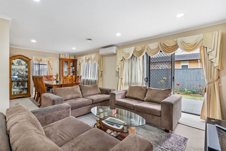 Photo of property in 42 Topland Drive, Flat Bush, Auckland, 2019