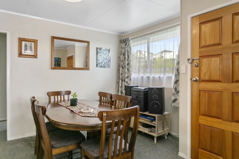 Photo of property in 52 Hyde Avenue, Richmond Heights, Taupo, 3330