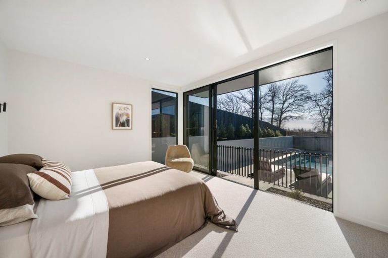 Photo of property in 1 Serpentine Street, Wanaka, 9305