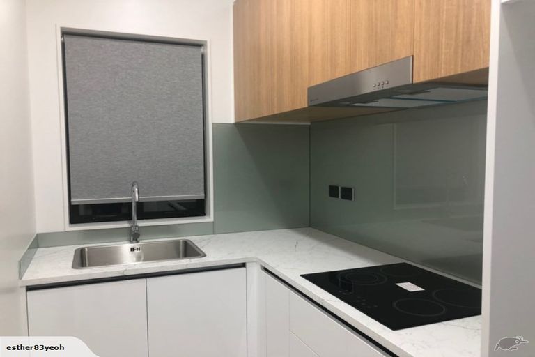 Photo of property in 42 Matahae Drive, Flat Bush, Auckland, 2019