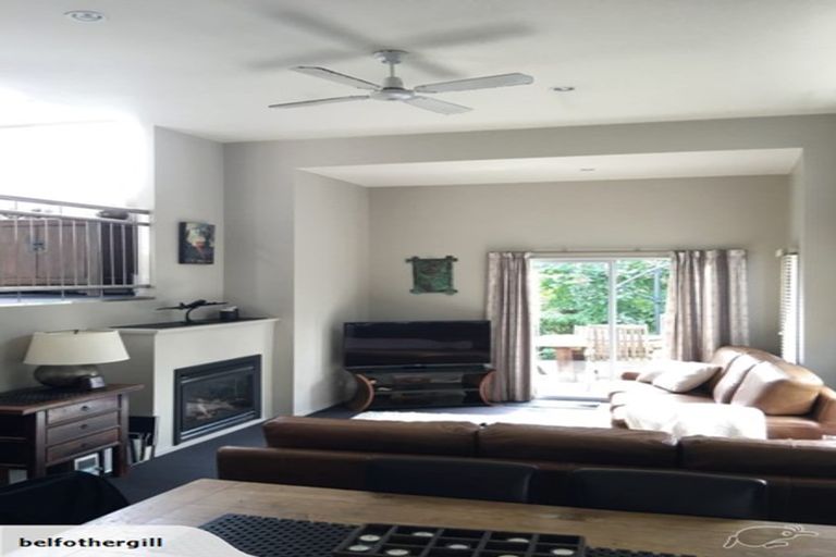 Photo of property in 9a Trevathan Lane, Wanaka, 9305