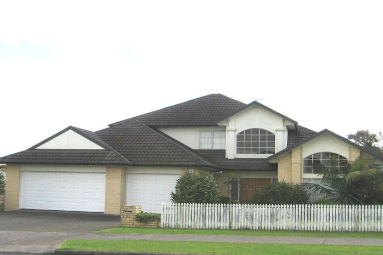 Photo of property in 43 Rochester Crescent, Somerville, Auckland, 2014