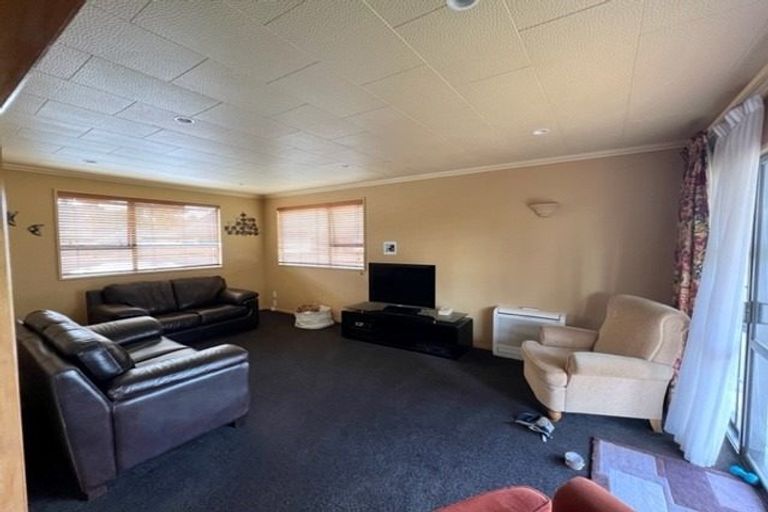 Photo of property in 46 Coleridge Street, Leamington, Cambridge, 3432