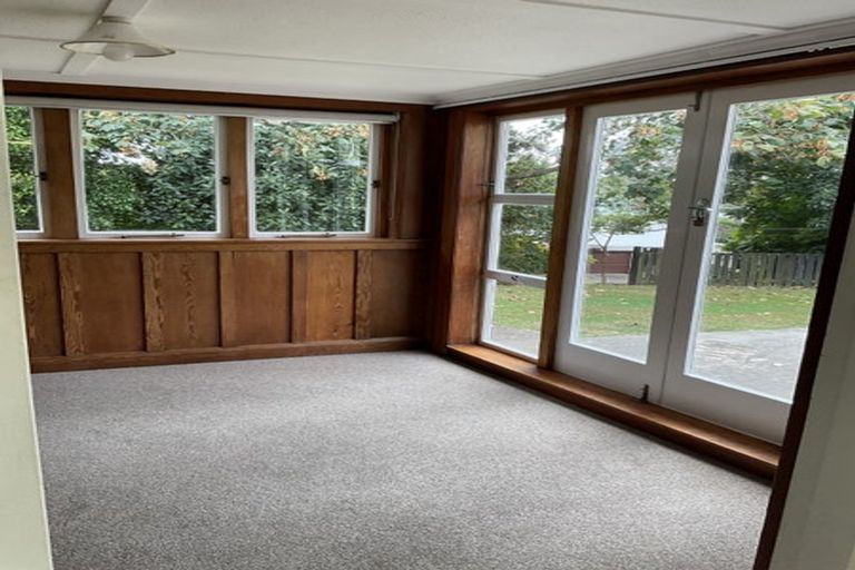 Photo of property in 69 Paynters Avenue, Strandon, New Plymouth, 4312