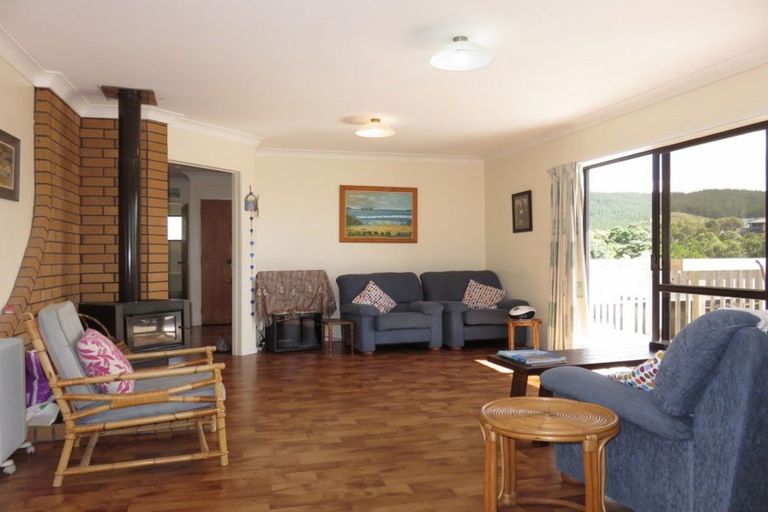 Photo of property in 109 Russell Bruce Place, Onemana, Whangamata, 3691