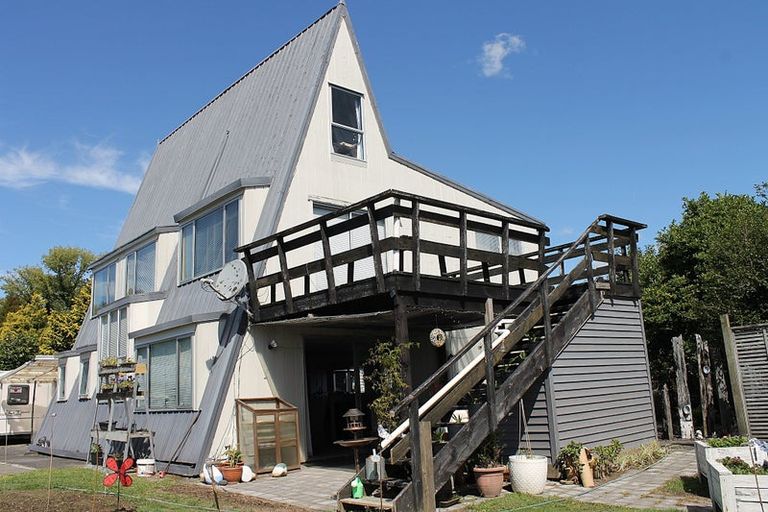 Photo of property in 19 Puketapu Crescent, Taumarunui, 3920