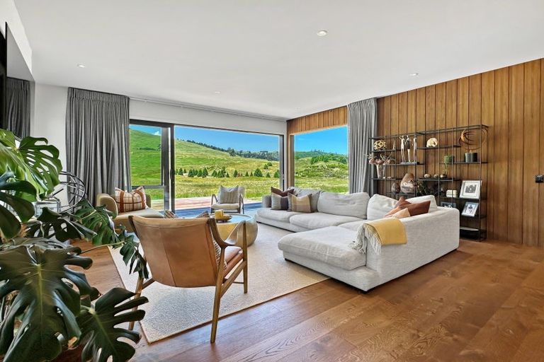Photo of property in 14 The Fairways, Kinloch, Taupo, 3377