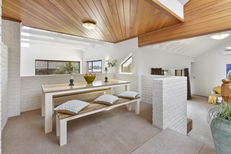 Photo of property in 6 Freelance Terrace, Pahurehure, Papakura, 2113