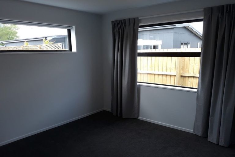 Photo of property in 22 Perendale Street, Belfast, Christchurch, 8051