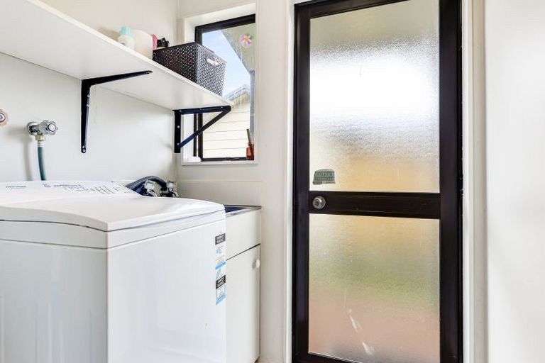 Photo of property in 14 Sunnyside Road, Nawton, Hamilton, 3200