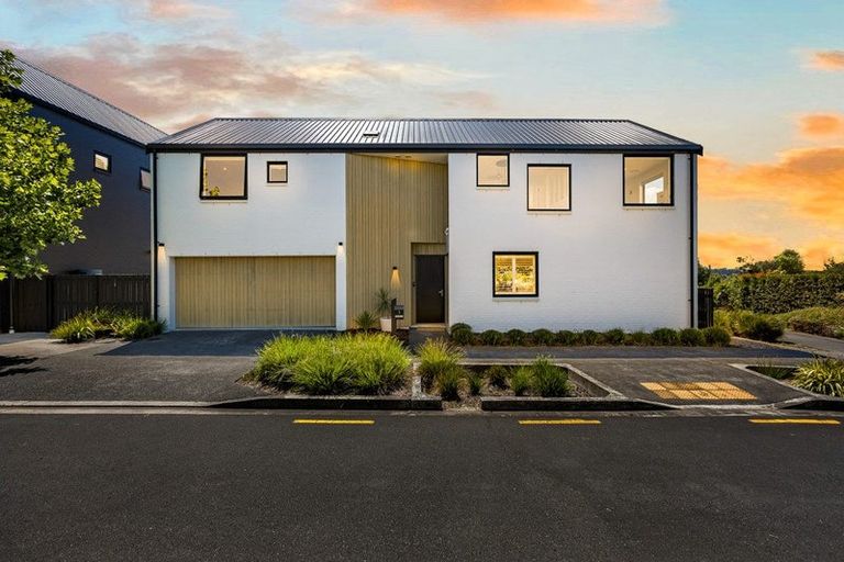 Photo of property in 3 Jack Seabrook Road, Hobsonville, Auckland, 0616