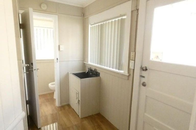 Photo of property in 1/281 Porchester Road, Takanini, 2112