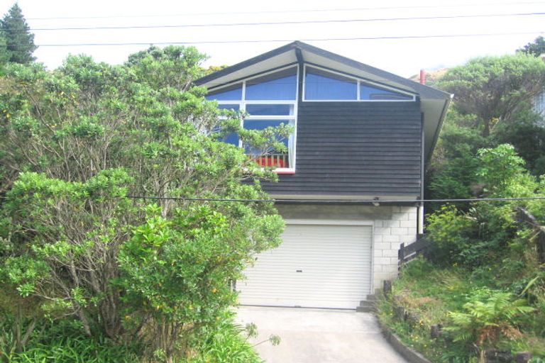 Photo of property in 131 Awarua Street, Ngaio, Wellington, 6035