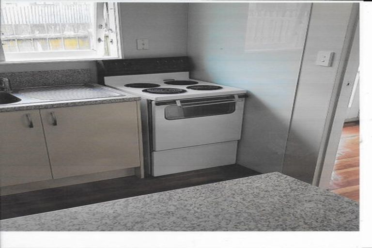 Photo of property in 68a Kenderdine Road, Papatoetoe, Auckland, 2025