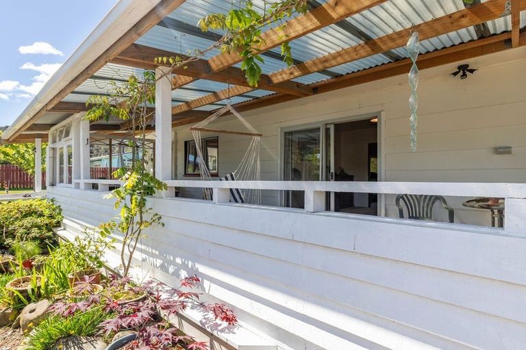 Photo of property in 22 Denston Street, Blackball, 7804