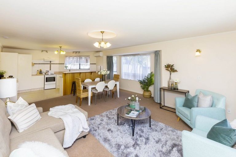 Photo of property in 9a Seddon Street, Wallaceville, Upper Hutt, 5018