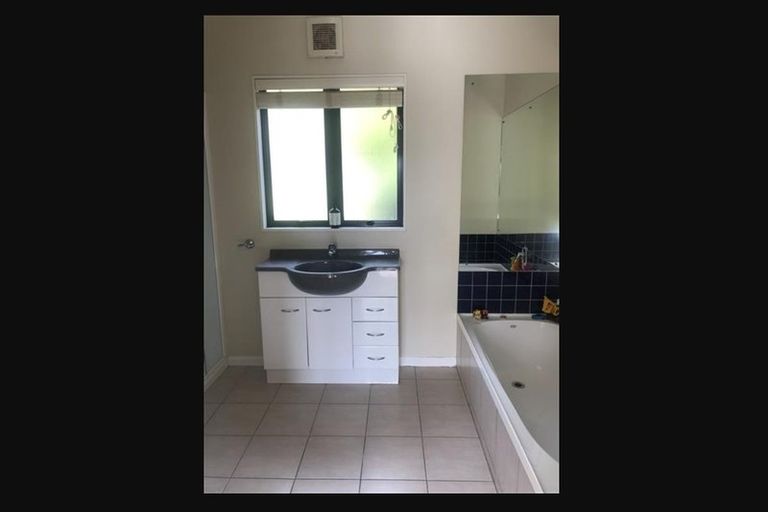 Photo of property in 45 Langana Avenue, Browns Bay, Auckland, 0630