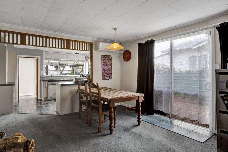 Photo of property in 115 Victoria Street, Hawera, 4610