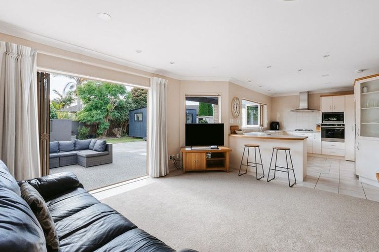 Photo of property in 47 Sovereign Drive, Papamoa Beach, Papamoa, 3118