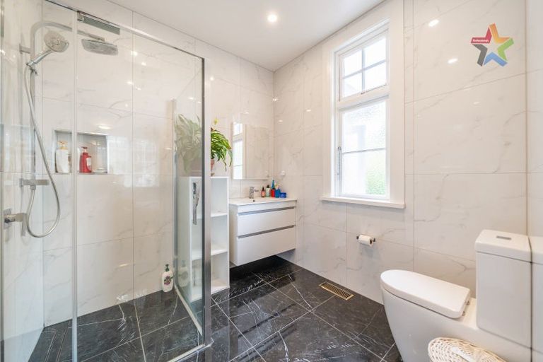 Photo of property in 140 Knights Road, Hutt Central, Lower Hutt, 5010