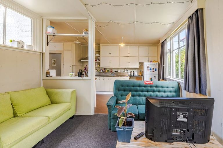 Photo of property in 24 Gladstone Road, North East Valley, Dunedin, 9010