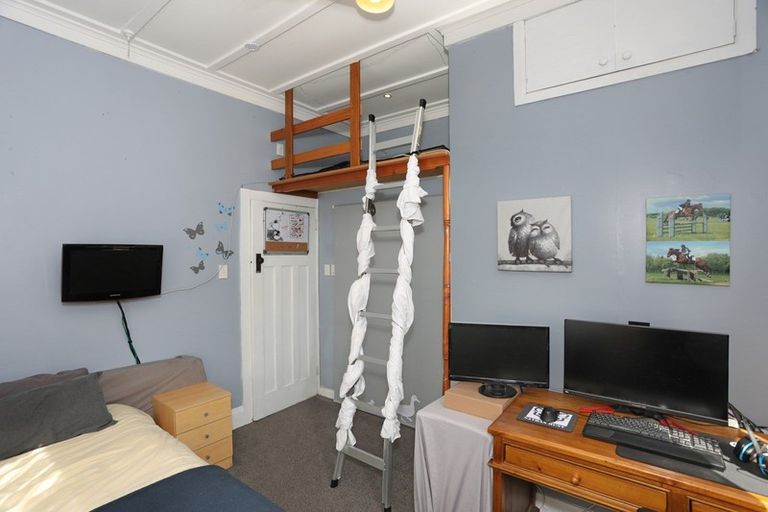 Photo of property in 16 Lyon Street, Marton, 4710